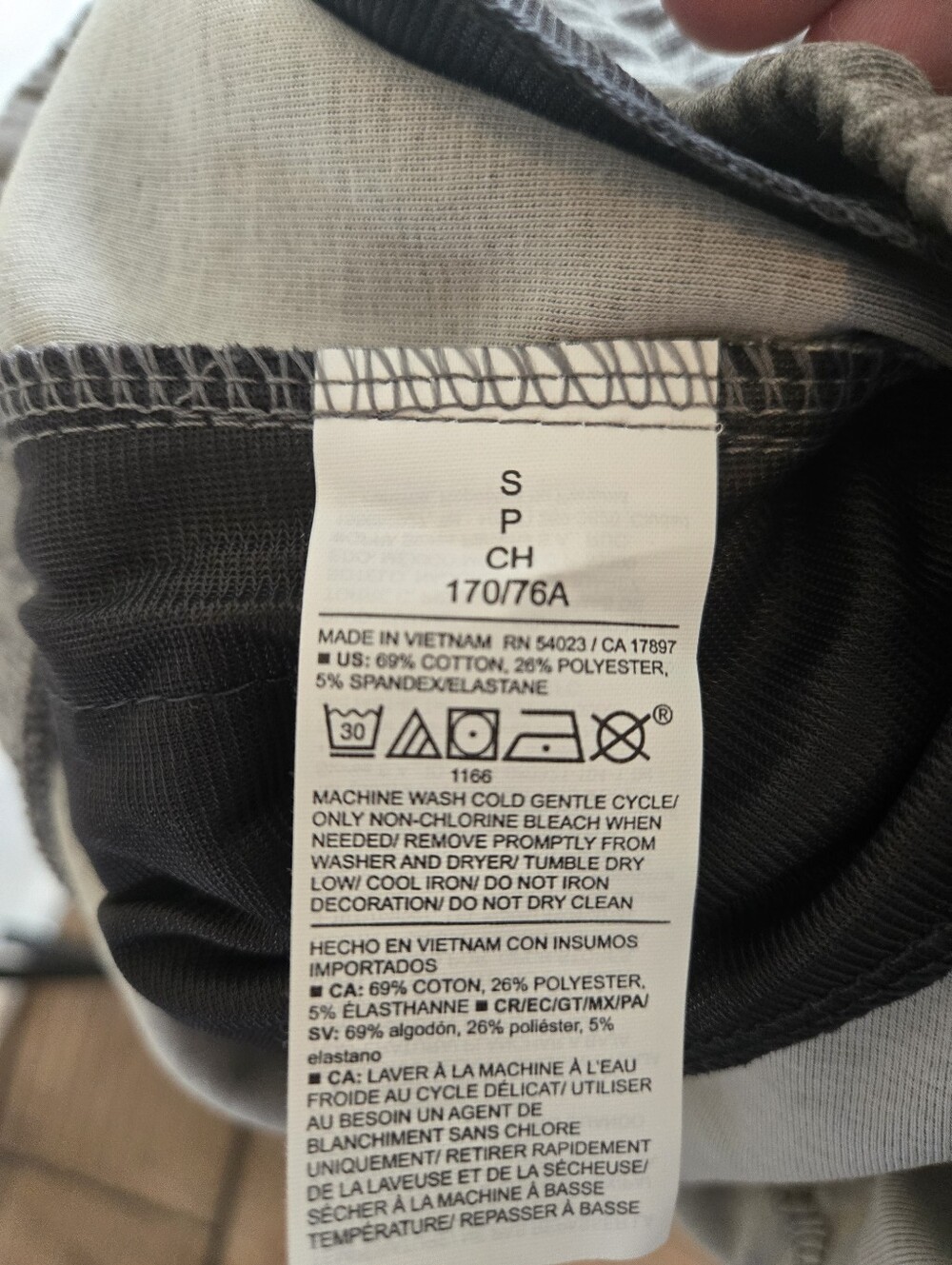 NWT Old Navy Active Dynamic Fleece Jogger Sweatpants Gray Men's Small - Picture 6 of 6